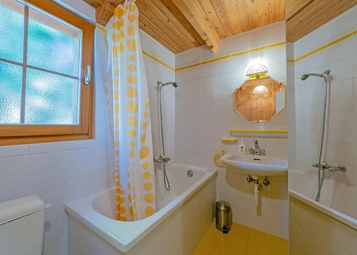 Marinette Holiday home Icogne